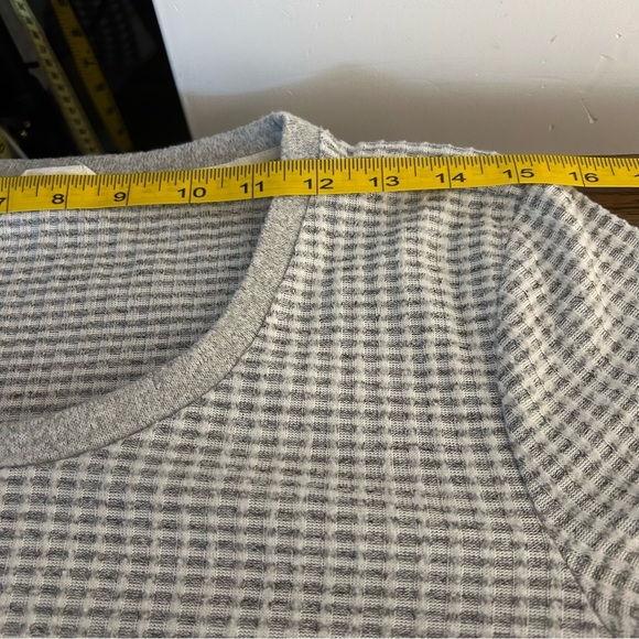 Lucky Brand Top L - Picture 5 of 9